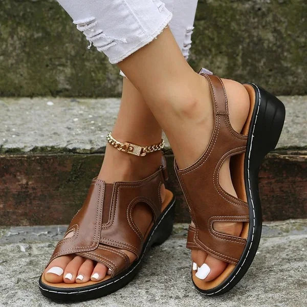 Sandalias ortopédicas de moda para el verano