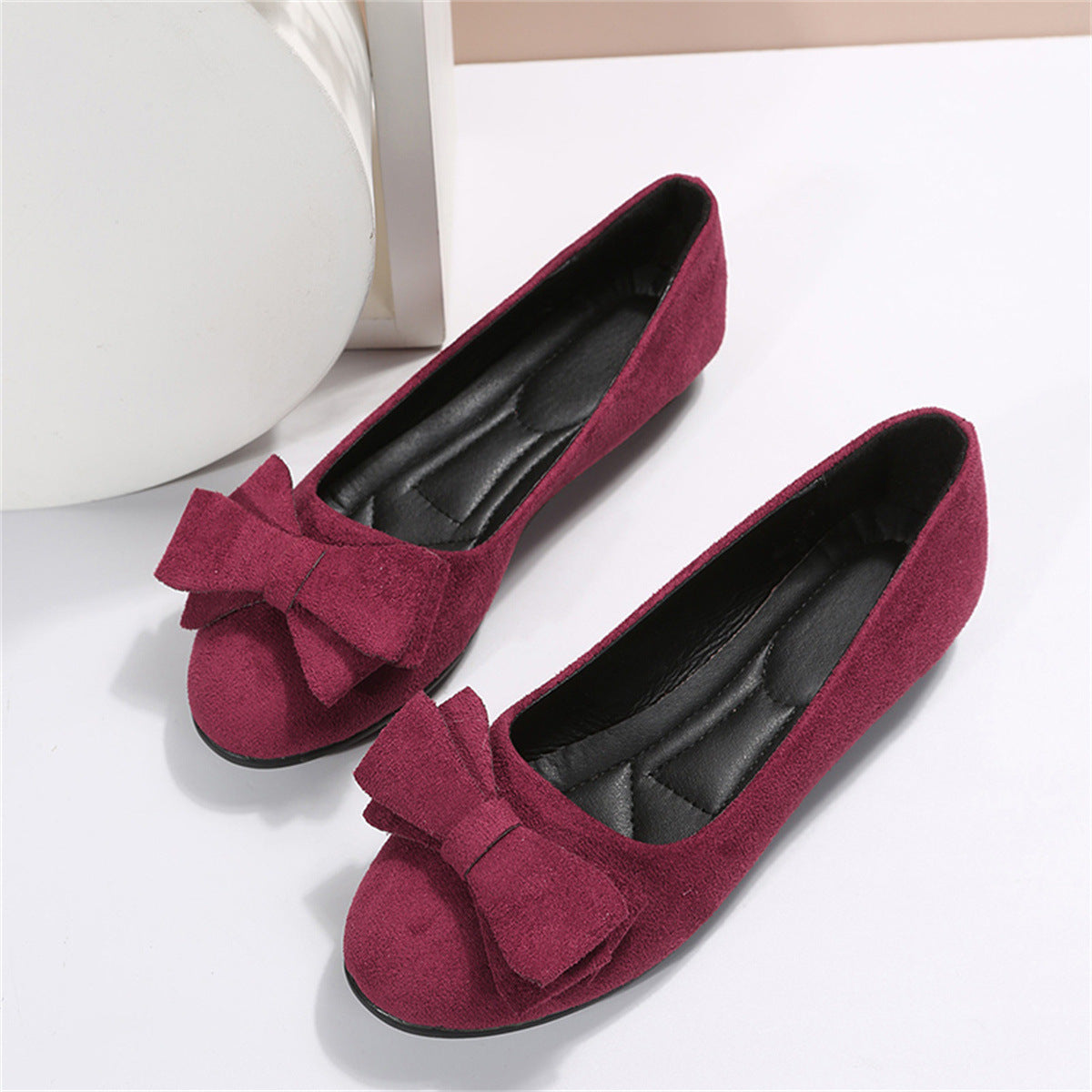 Zapatos de apoyo elegantes y detallados