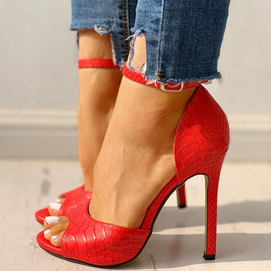 Tacones ortopédicos de verano con estilo y soporte