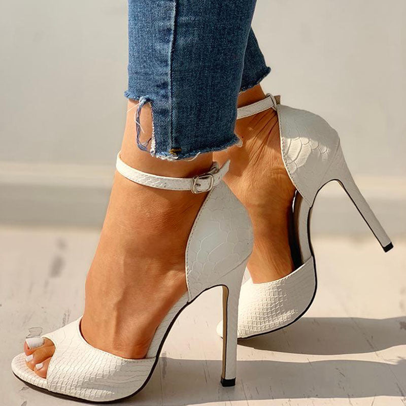 Tacones ortopédicos de verano con estilo y soporte