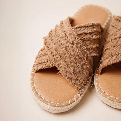 Sandalias planas de paja cruzadas de pescador Sandalias bohemias