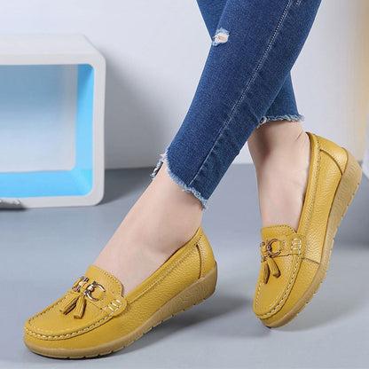 Mocasines de cuña baja para mujer