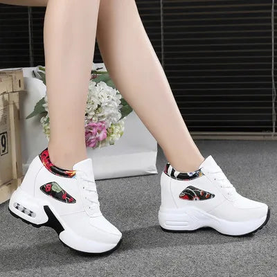 Tacones ortopédicos informales y de apoyo