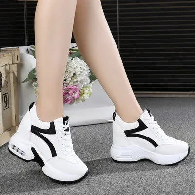 Tacones ortopédicos informales y de apoyo