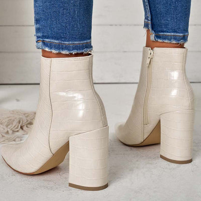 Botas ortopédicas versátiles y de apoyo para el verano