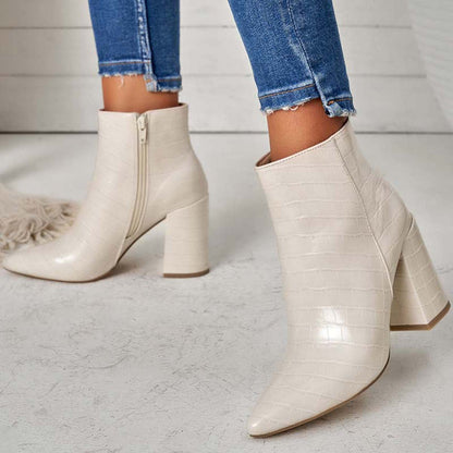 Botas ortopédicas versátiles y de apoyo para el verano