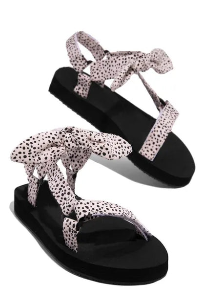Zapatos ortopédicos con clase y sujeción