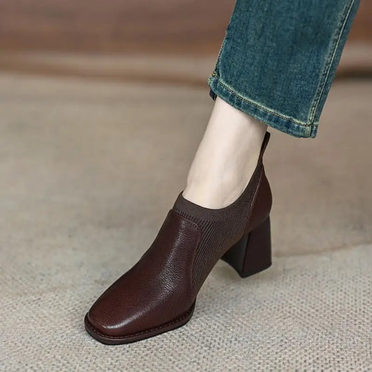 Tacones ortopédicos informales y de apoyo