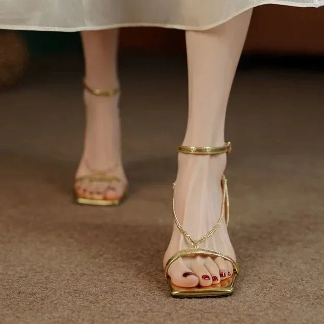 Zapatos ortopédicos con clase y sujeción