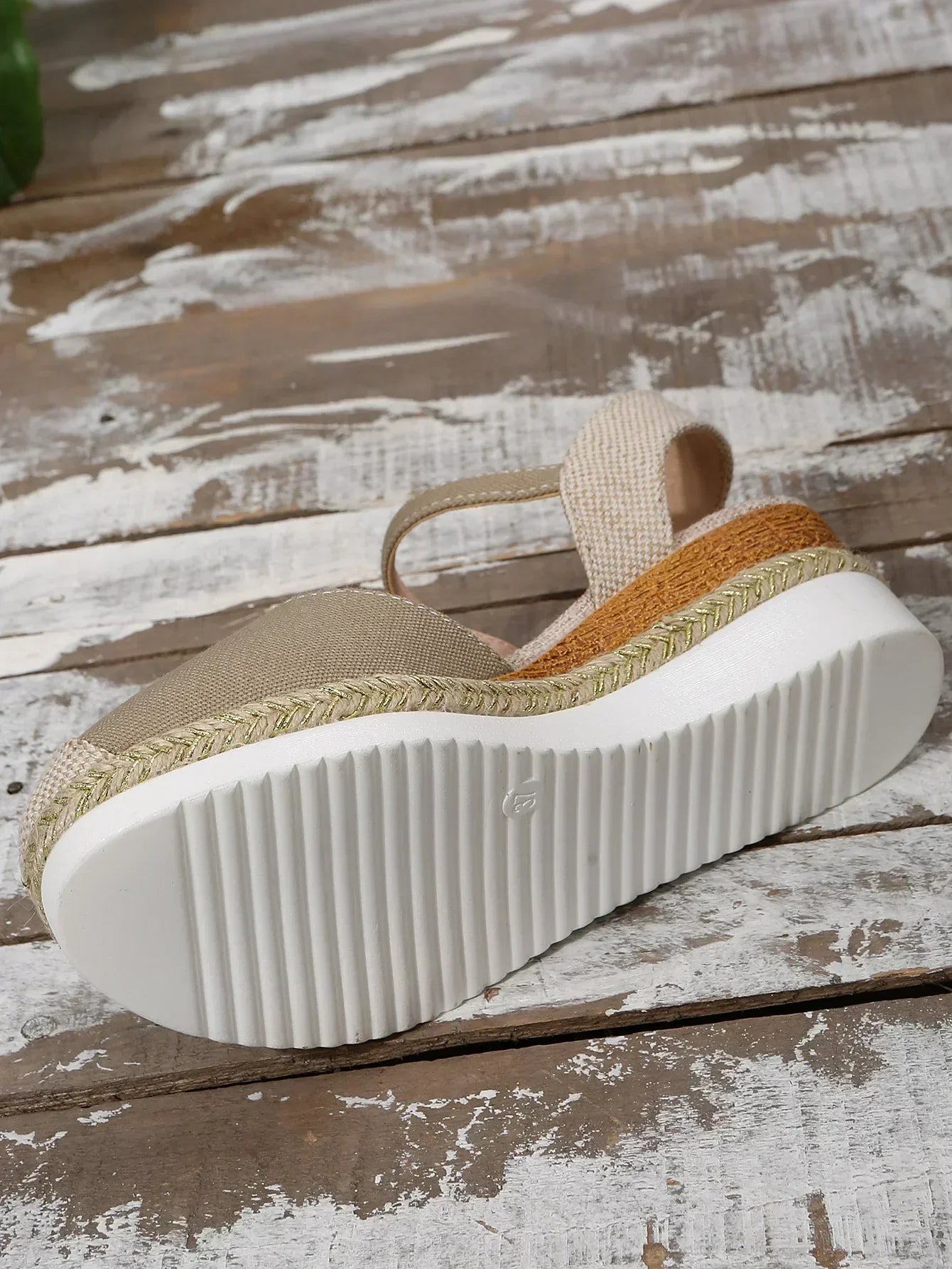 Sandalias ortopédicas de moda para el verano