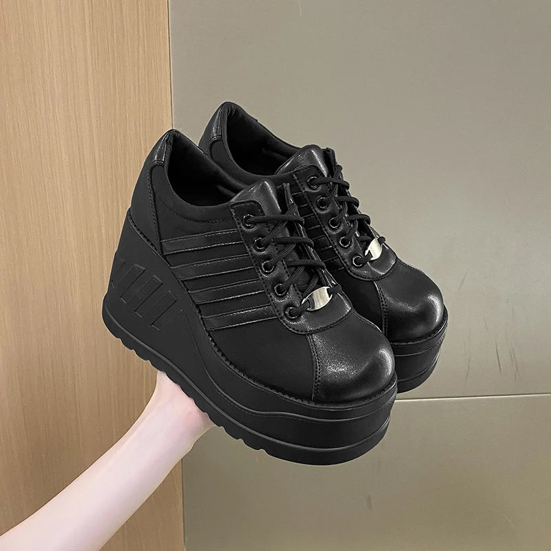 Tacones ortopédicos de moda y de apoyo