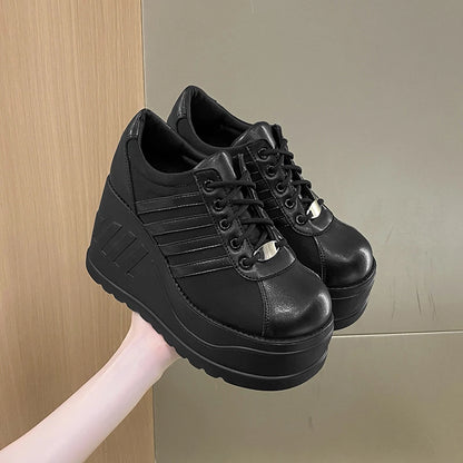 Tacones ortopédicos de moda y de apoyo