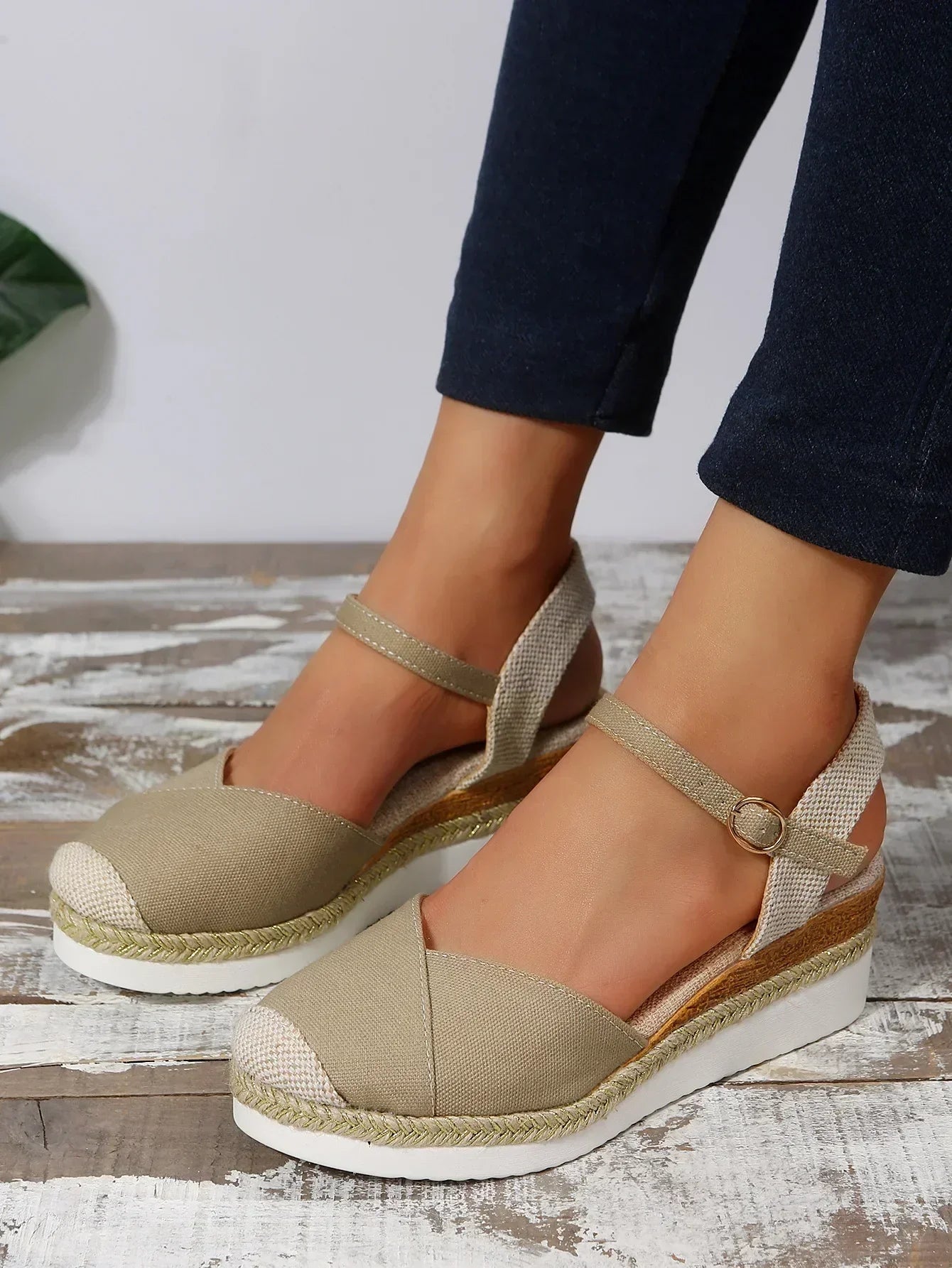 Sandalias ortopédicas de moda para el verano