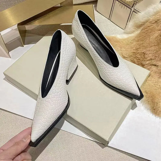 Tacones ortopédicos de moda y de apoyo