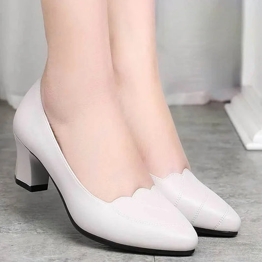 Tacones ortopédicos elegantes y de apoyo