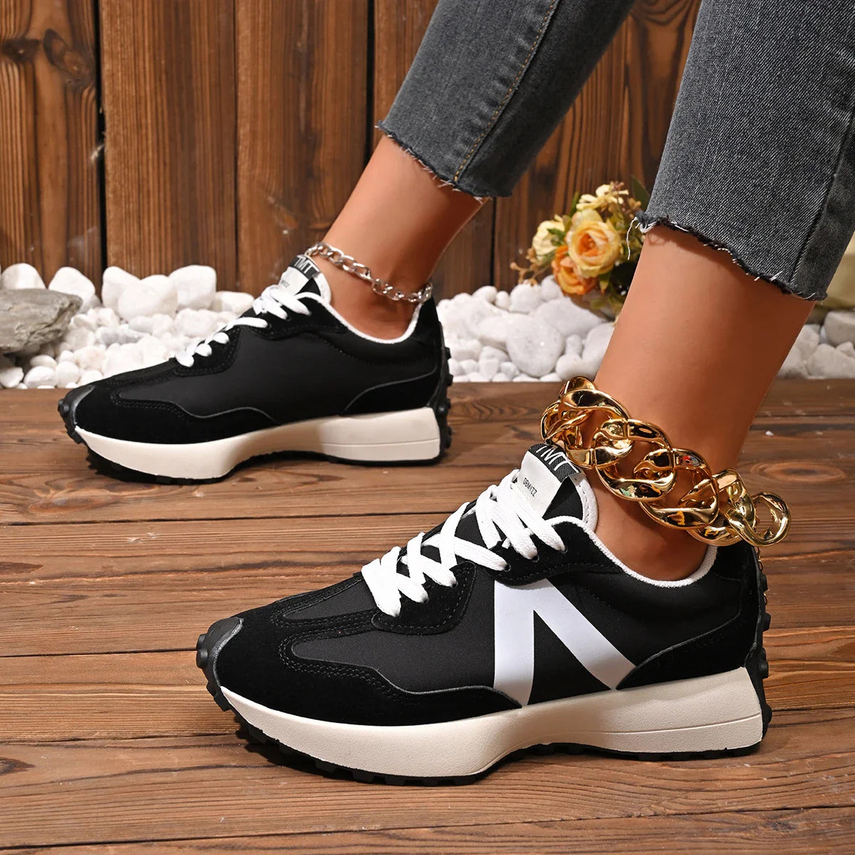 Zapatillas ortopédicas de moda y de apoyo