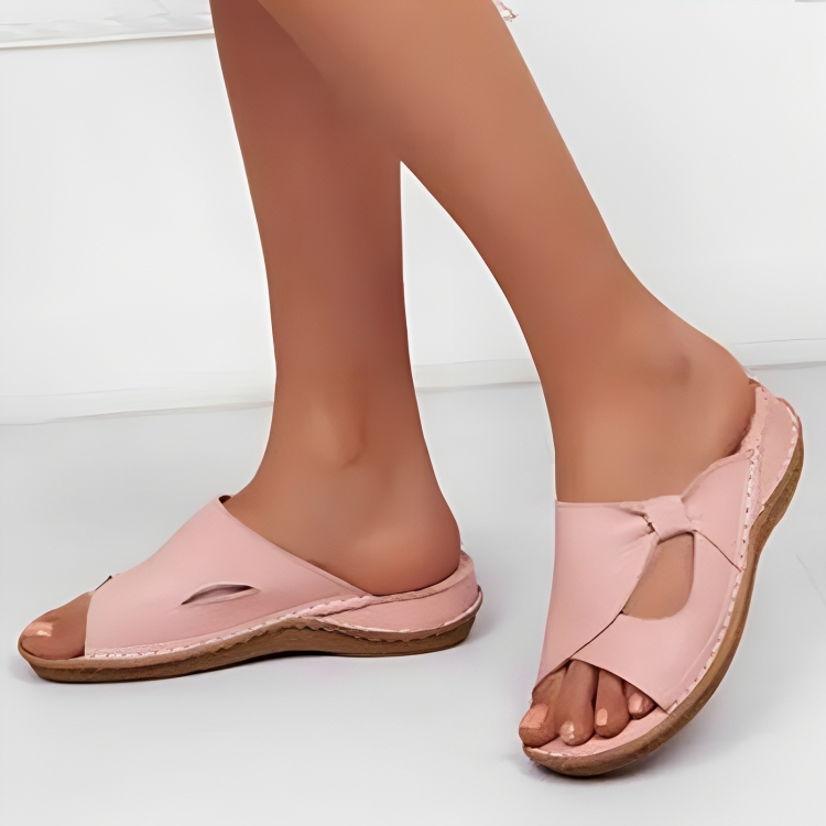 Chanclas planas con boca de pez para mujer