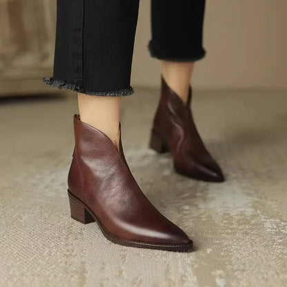 Botas ortopédicas de verano, modernas y cómodas