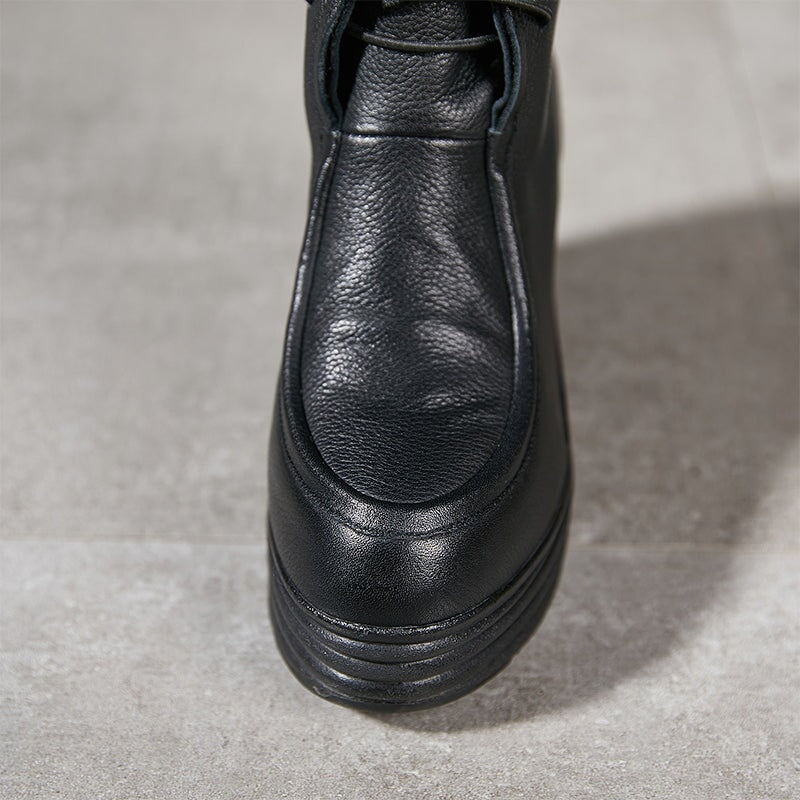 Botas ortopédicas de verano, cómodas y modernas.