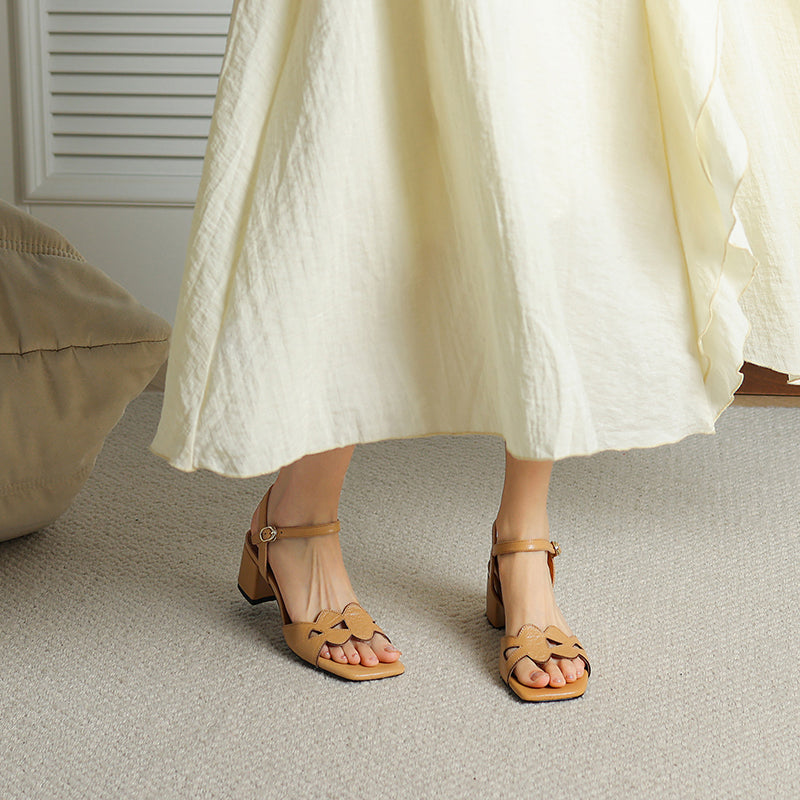 Sandalias ortopédicas cómodas y elegantes para el verano.