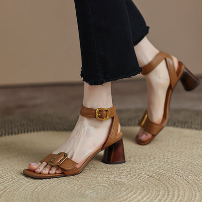 Sandalias ortopédicas de moda para el verano
