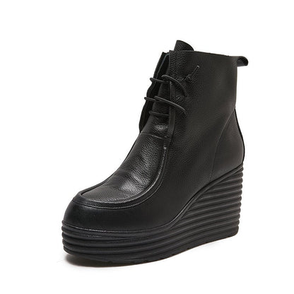 Botas ortopédicas de verano, cómodas y modernas.