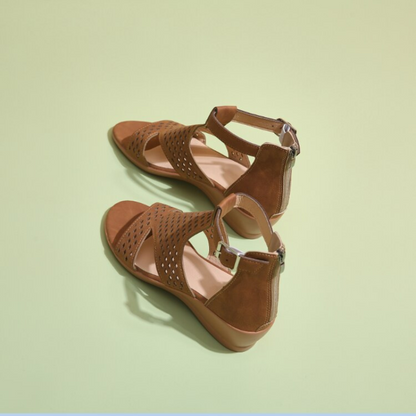 Sandalias con correa en el tobillo
