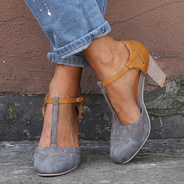 Elegantes y detallados tacones de apoyo para el verano