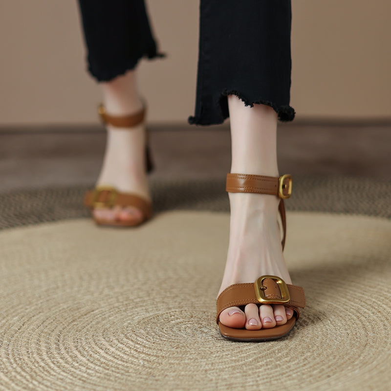 Sandalias ortopédicas de moda para el verano